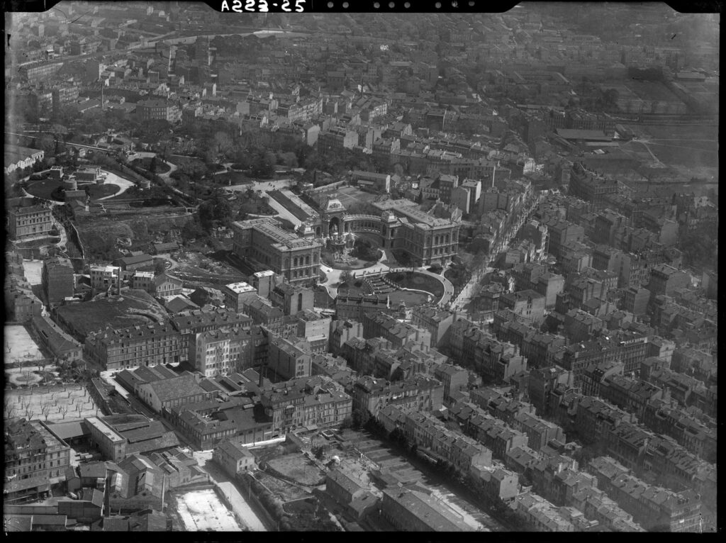 photo plateau longchamp 1928 copie